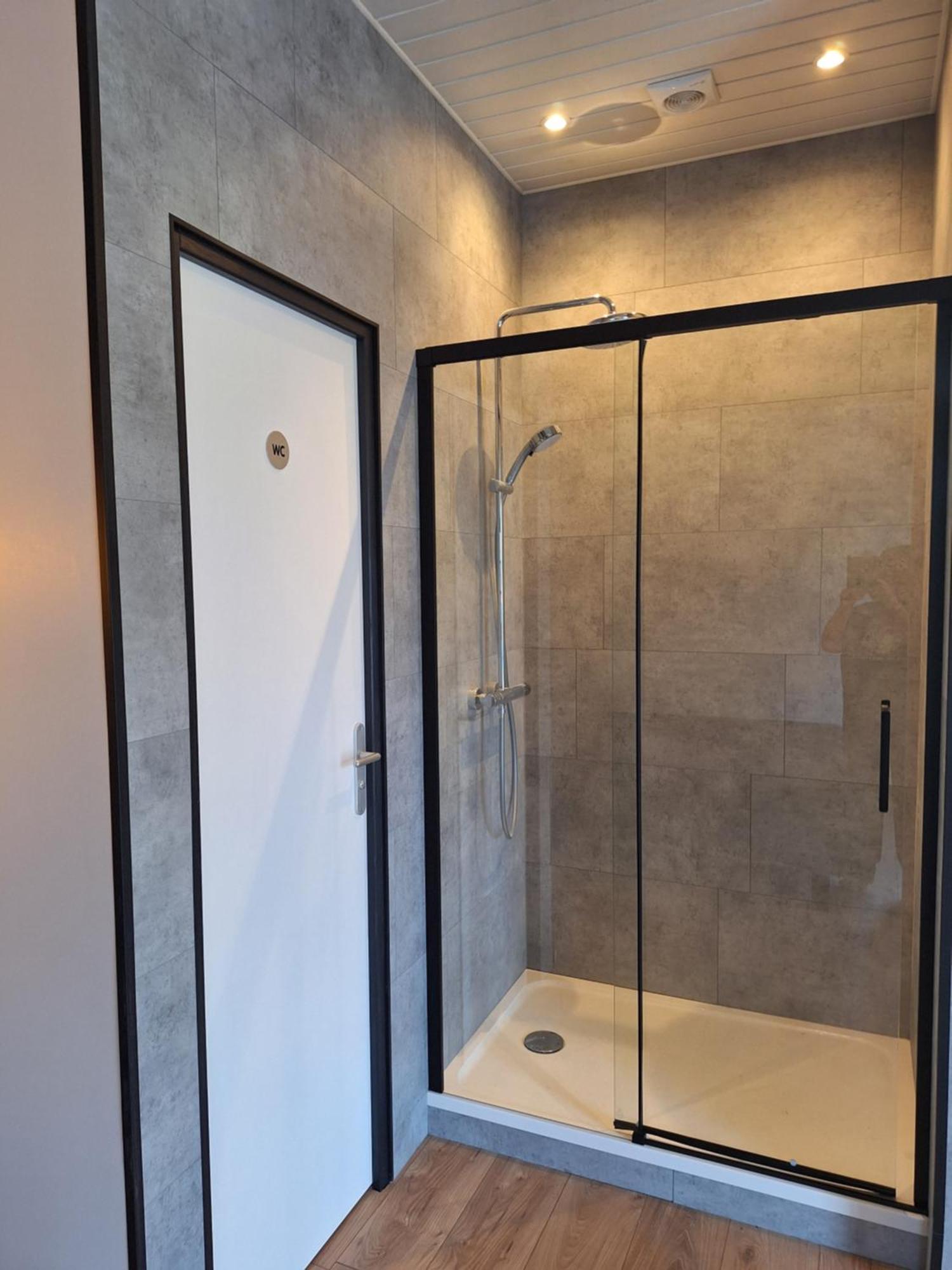 Le Jardin Des Hirondelles Bed & Breakfast Blanzaguet-Saint-Cybard Ngoại thất bức ảnh